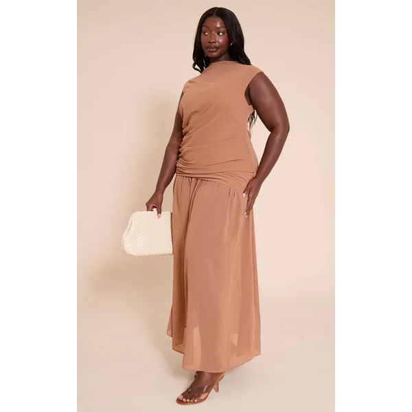 Chocolat Robe Longue Grande Taille En Mousseline Chocolat Froncée Sans Manches Taille Basse