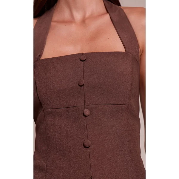 Chocolat Robe Longue Moulante À Encolure Américaine Et Boutons En Tissu Tissé