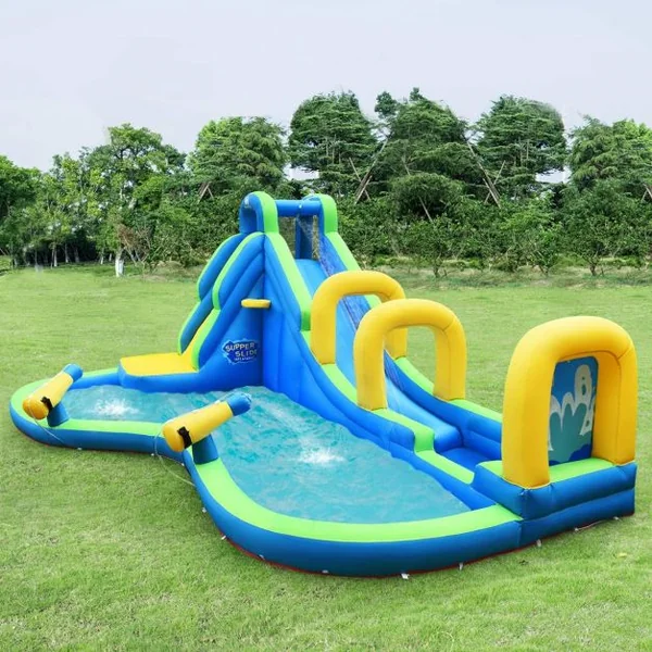 Château Gonflable avec Toboggan Aquatique Pistolet de l'eau Fait en Polyester-Convient pour 4 Enfants de 4 à 12 Ans-Charge Max 120 kg