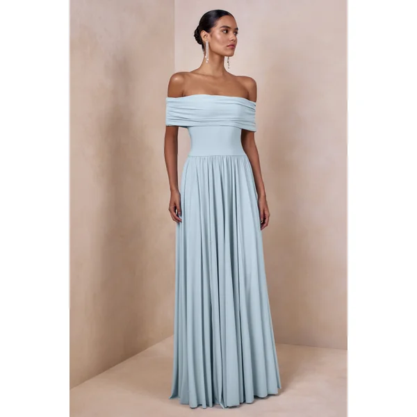 Cindie | Robe longue bleu poudré à col bardot