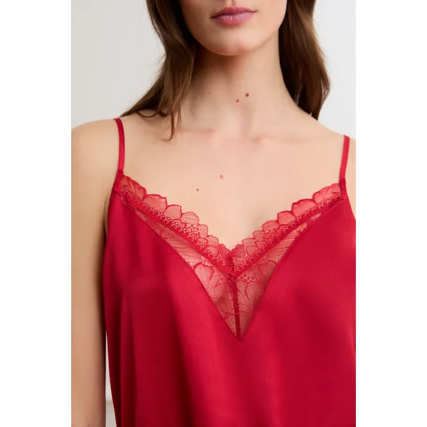 Combi-short en satin à dos nu et détails en dentelle