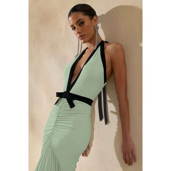 Cosmina | Robe longue menthe à décolleté plongeant avec détail nœud
