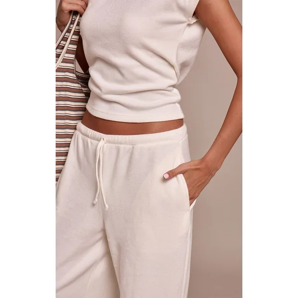 Crème Pantalon Droit En Maille Côtelée