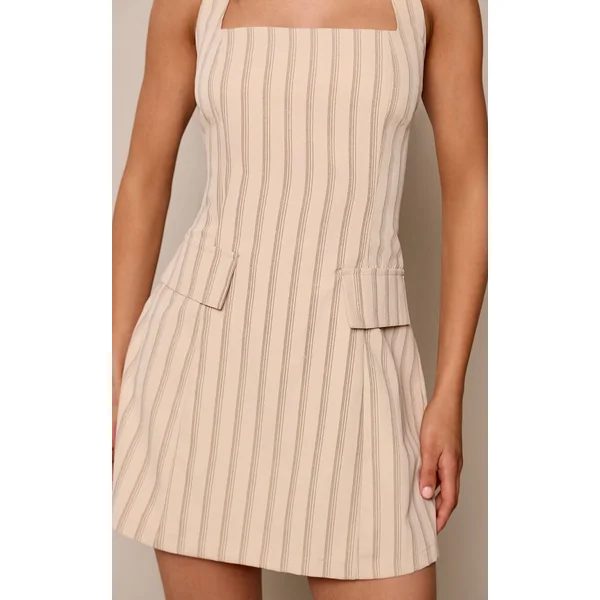 Crème Robe Droite À Rayures Avec Encolure Américaine Et Poches
