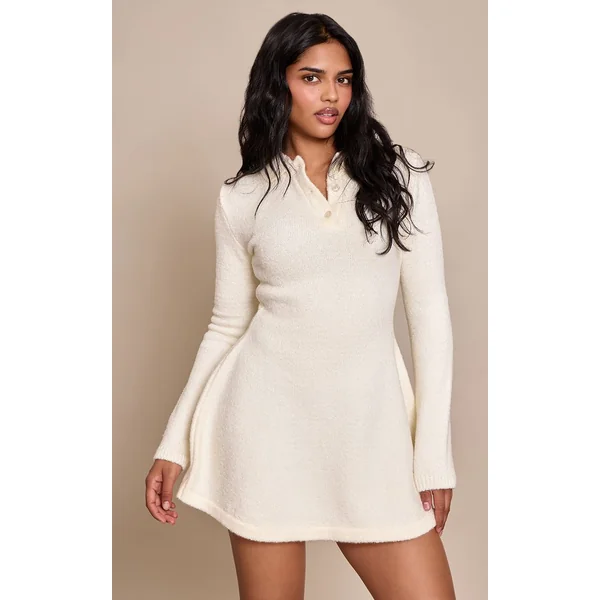Crème Robe Mini Tricotée À Manches Longues Et Jupe Évasée Petite Taille