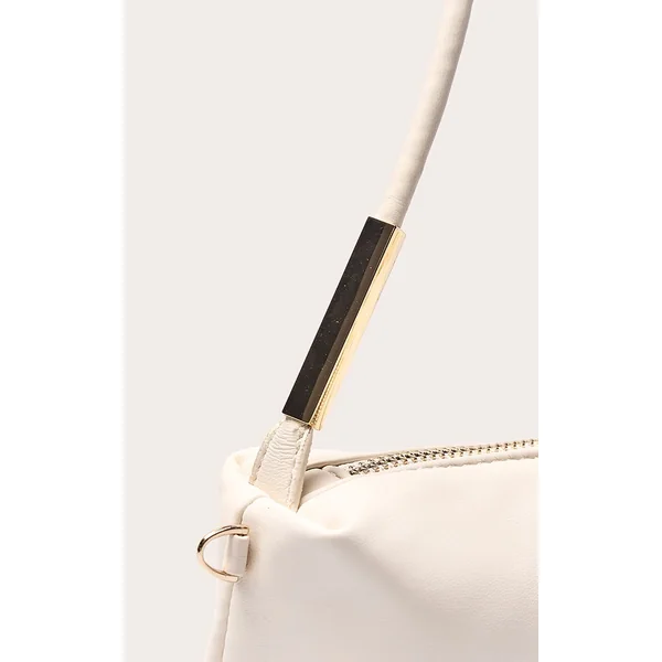 Crème Sac À Bandoulière En Synthétiquecuir Souple Avec Détails Dorés