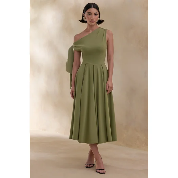 Daring | Robe mi-longue olive à encolure asymétrique et détail noué