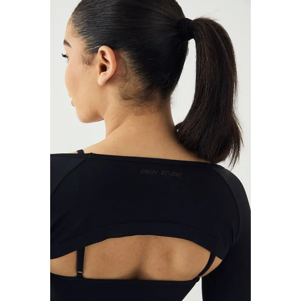DSGN Studio Sport Ultra Contour Top Sans Couture 2en1