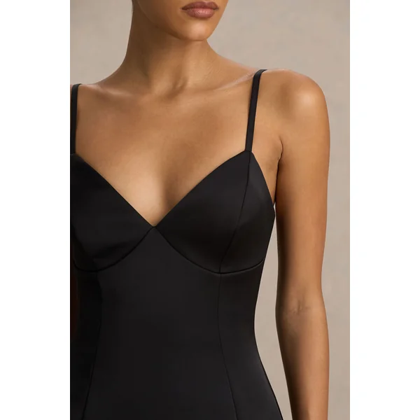 Elara | Mini-robe en satin noir à décolleté plongeant