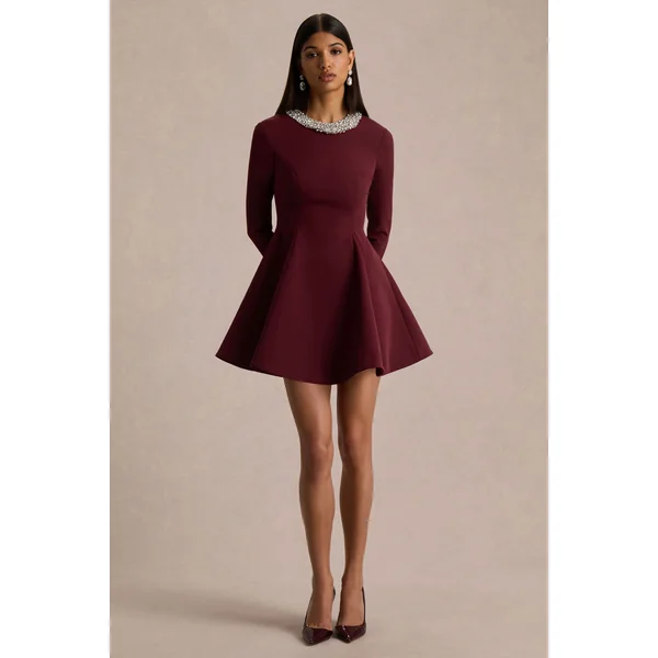 Eletta | Mini-robe bordeaux à encolure ronde ornée