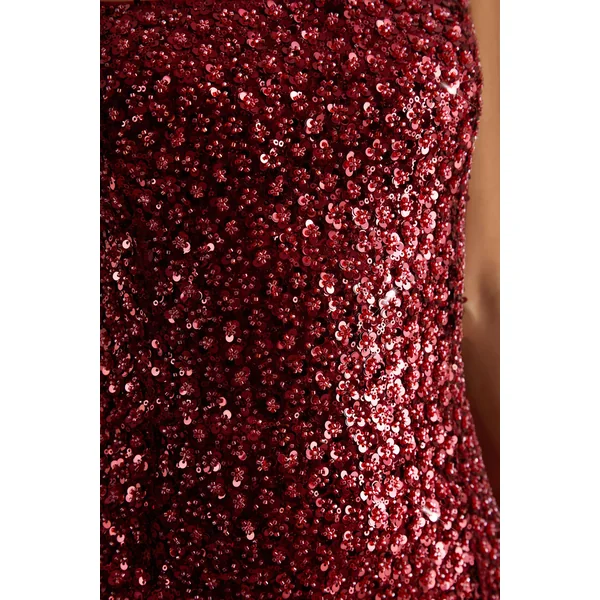 Elettra | Mini-robe bordeaux à sequins et encolure carrée