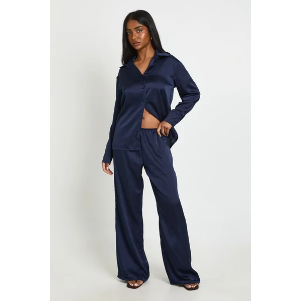 Ensemble Coordonné Chemise Et Pantalon En Satin Avec Taille Nouée