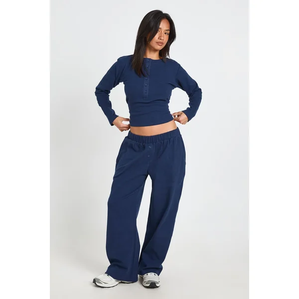 Ensemble Coordonné Petite Haut Col Rond Boutonné Et Pantalon En Coton
