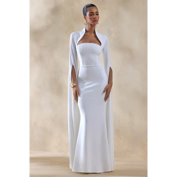 Esme | Robe longue blanche à encolure carrée et manches cape