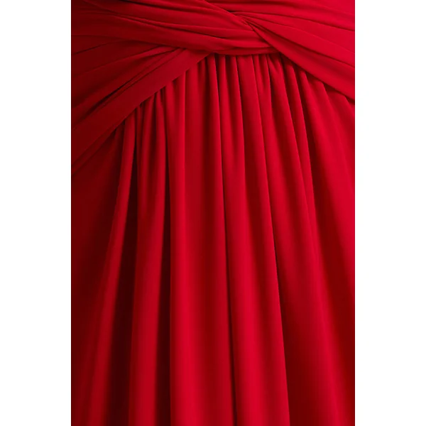 Estrella | Robe Longue Rouge à Col Montant avec Détails Froncés