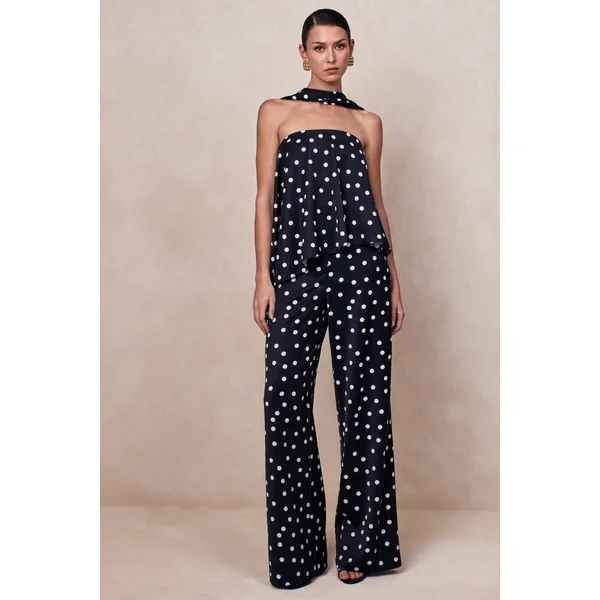 Evandra | Haut bandeau en satin à pois noirs et blancs avec écharpe