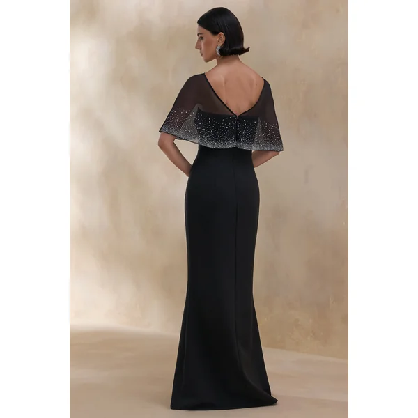 Everly | Robe longue noire à cape ornée à la main