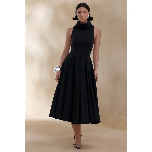Exclusivity | Robe mi-longue noire à encolure haute