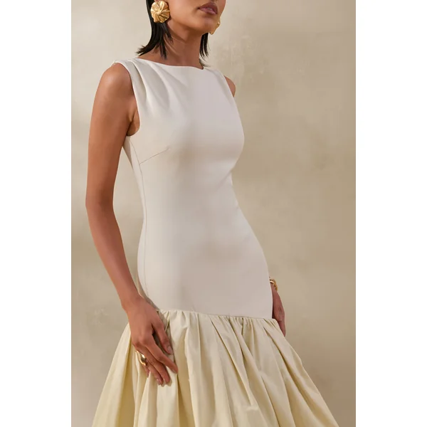 Fantasia | Robe mi-longue à décolleté bateau Crème avec taille basse asymétrique