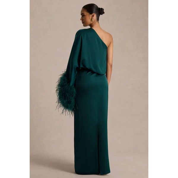 Felicity | Robe longue en satin sarcelle à encolure asymétrique avec finitions en plumes
