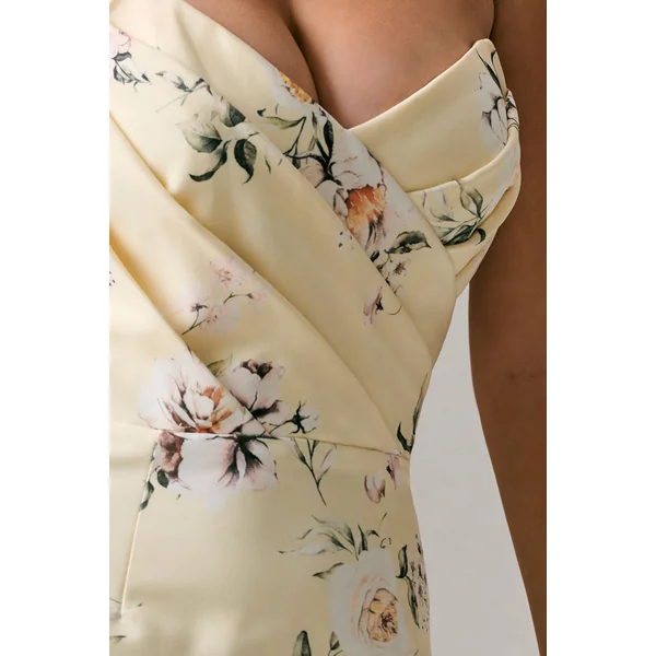 Fierce | Robe longue asymétrique froncée à imprimé citron