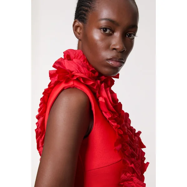 Figure Form Bandage Knit Woven Rosette Detail Top