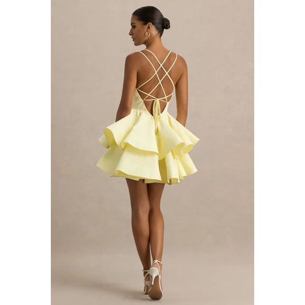 Flavia | Micro mini-robe patineuse à encolure plongeante citron avec volants