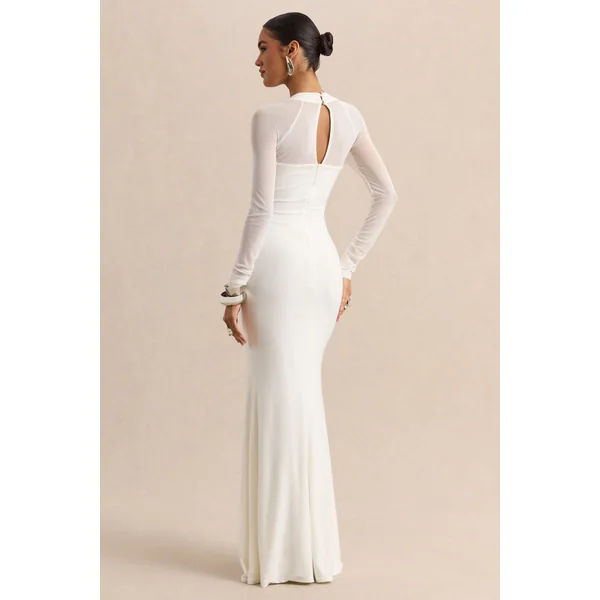 Fleurisia | Robe longue blanche à encolure carrée avec manches longues en mesh