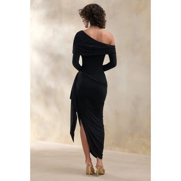 Franca | Robe mi-longue noire à encolure asymétrique avec détails drapés et froncés
