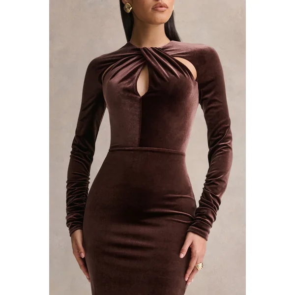 Francine | Robe mi-longue en velours marron à encolure ronde et détails à découpes