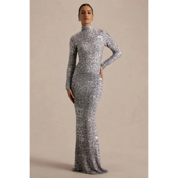 Galaxy | Robe longue en sequins argentés à col roulé et manches longues