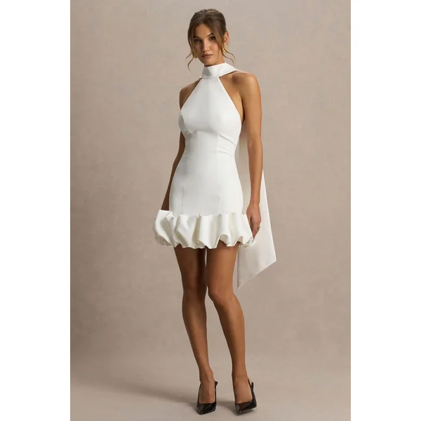 Geneve | Mini-robe blanche à encolure américaine avec ourlet volanté
