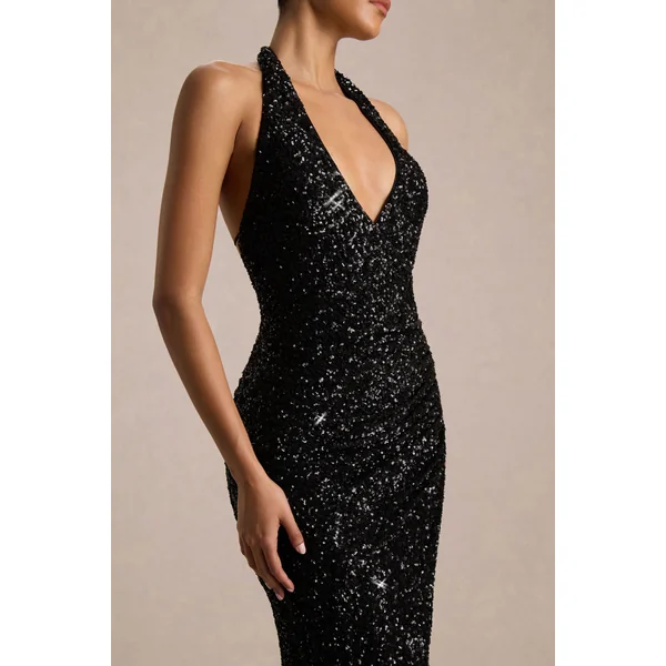 Gio | Robe longue portefeuille en sequins noire à décolleté plongeant et détails froncés