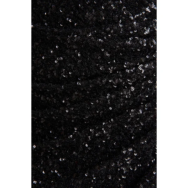 Gio | Robe longue portefeuille en sequins noire à décolleté plongeant et détails froncés