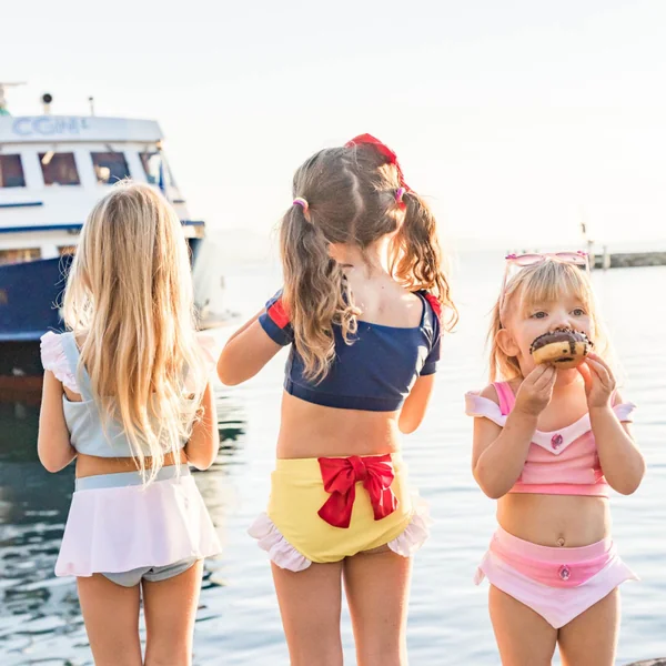 Girls' princess two-piece swimsuit