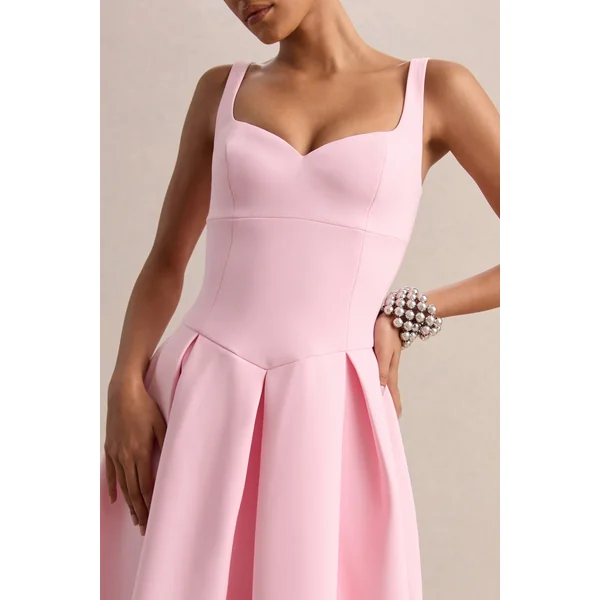 Greta | Robe mi-longue rose clair à encolure cœur