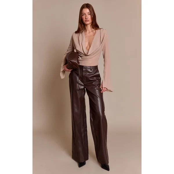 Gris Pierre Blouse En Mousseline À Col Bénitier Et Décolleté Plongeant