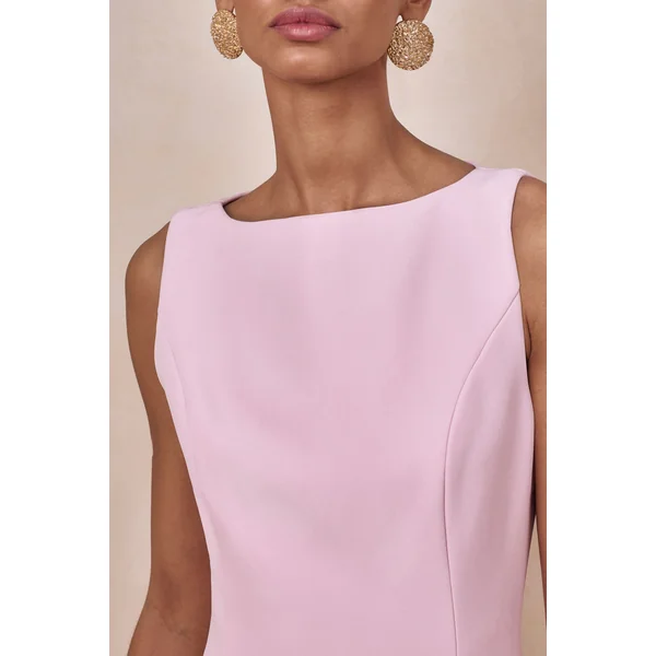 Hadley | Robe longue à encolure bateau rose clair avec taille basse
