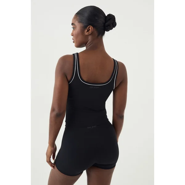 Haut Débardeur Matelassé DSGN Studio Ultra Sculpt à Détails de Passepoil
