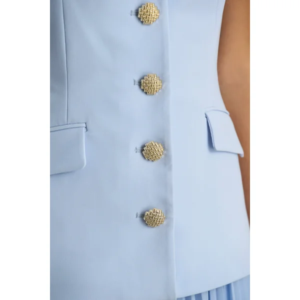 Heavenly | Robe longue bleu poudre à col montant et détails plissés