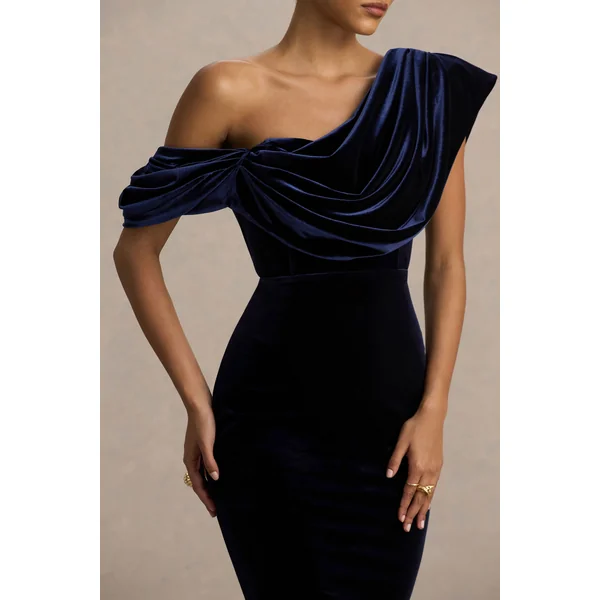 High End | Robe mi-longue en velours bleu marine à encolure asymétrique avec drapé