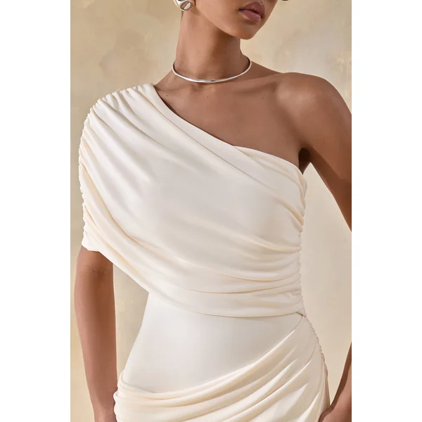 Iberia | Robe longue crème à encolure asymétrique avec détail drapé