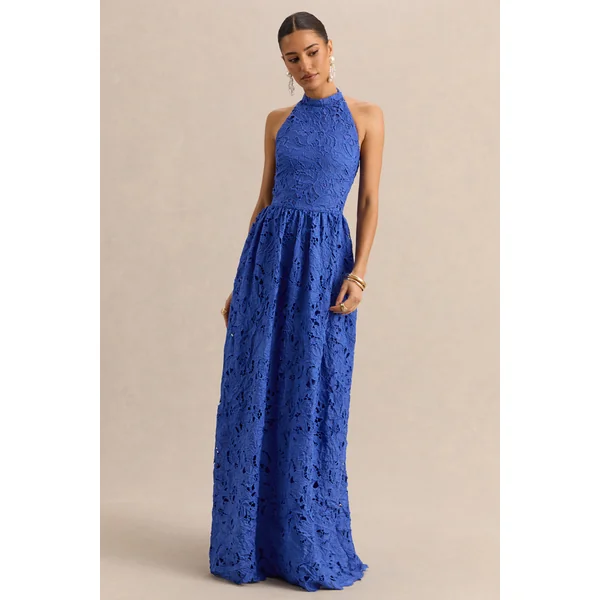Indiana | Robe longue bleu foncé en broderie anglaise à encolure dos-nu