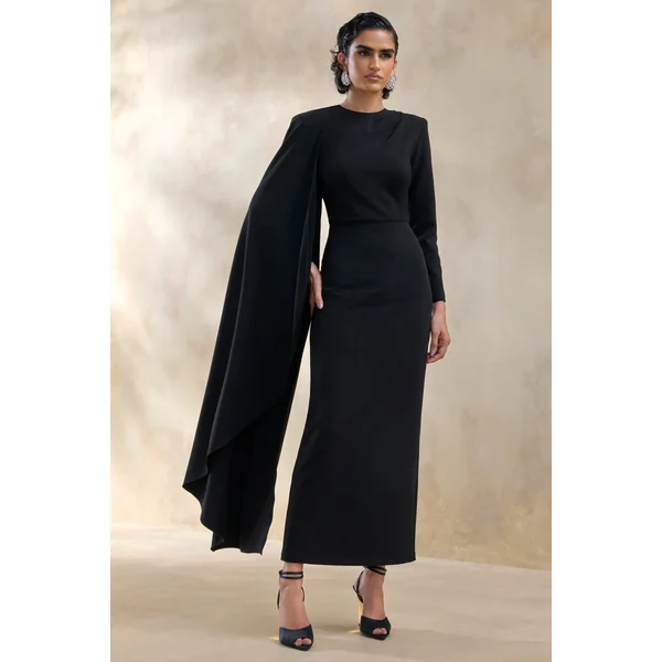 Jovea | Robe longue noire à encolure ronde avec manche cape