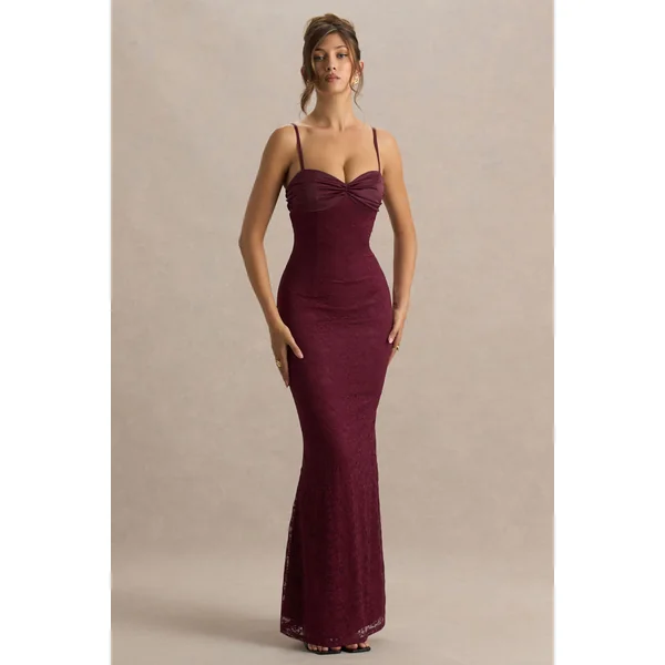 Juana | Robe longue bordeaux en satin et dentelle à encolure en cœur
