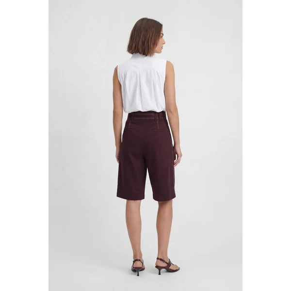 Jupe-culotte Bermuda Ajustée Avec Détails De Surpiqûres