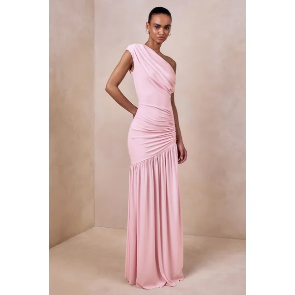 Kady | Robe longue rose à encolure asymétrique avec fronces