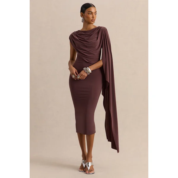 Kamoria | Robe mi-longue marron à encolure ronde avec manche cape
