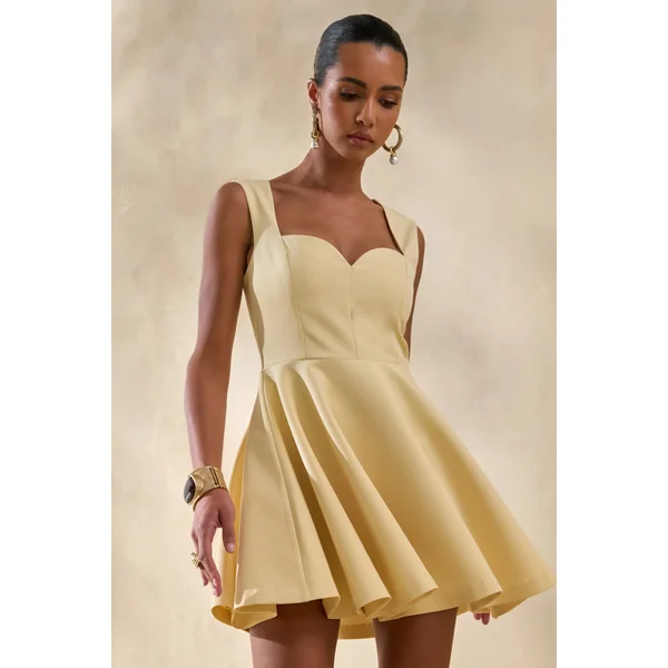 Katya | Mini-robe patineuse à encolure en cœur citron