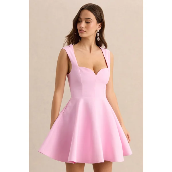 Katya | Mini-robe patineuse à encolure en cœur rose clair